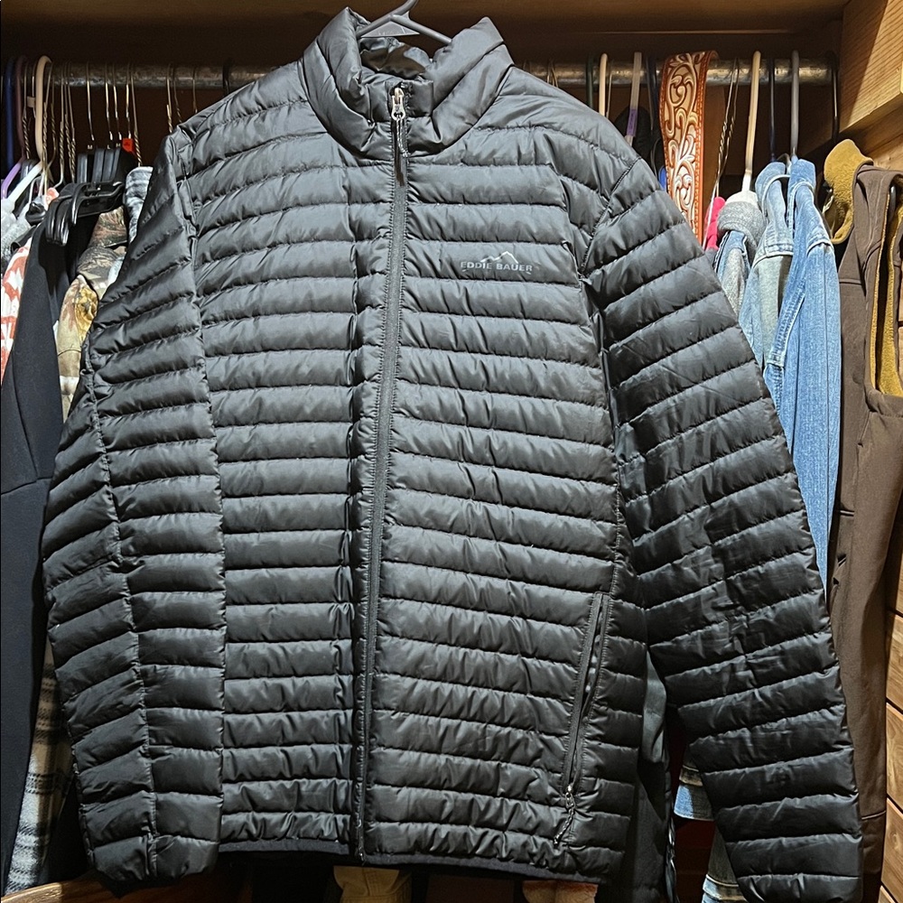 Eddie Bauer Men's Black Puffer Jacket